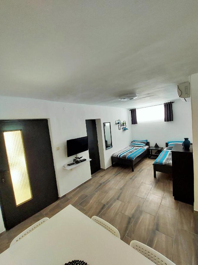 ויר Apartments Maltasic מראה חיצוני תמונה